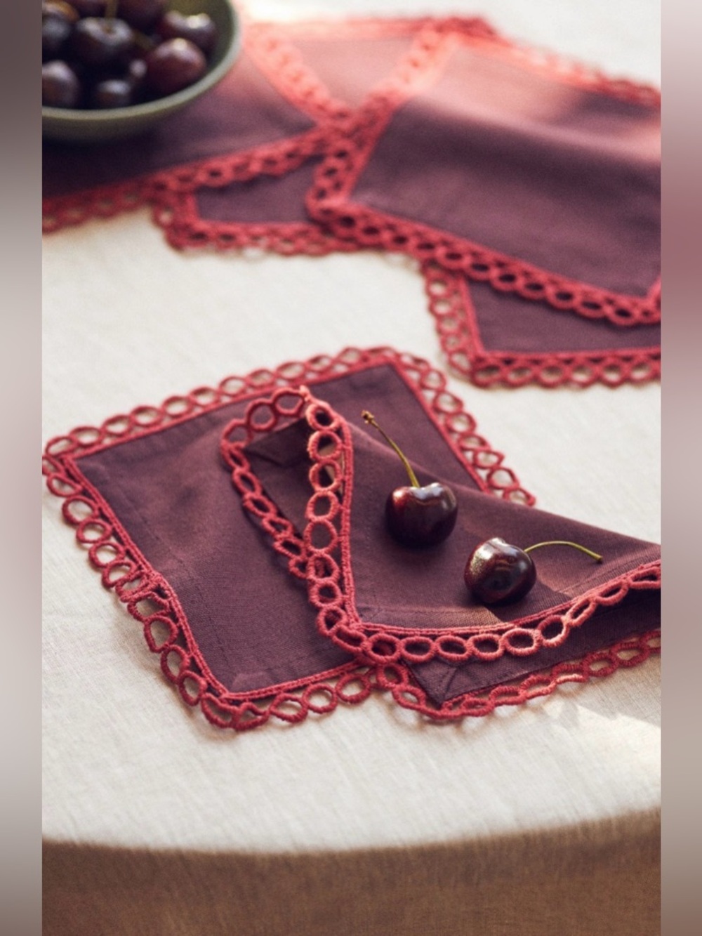 Anthropologie Janna Cocktail Napkins, Set of 4 in Crimson NEW